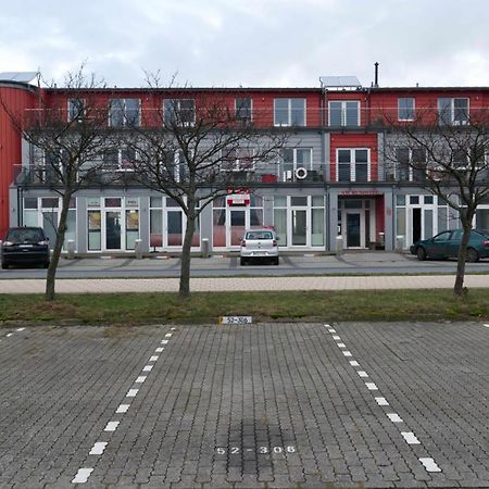 Inselblume 80 - Gemuetliche Ferienwohnung, Blick Auf Die Fehmarnsundbruecke Burgtiefe auf Fehmarn エクステリア 写真