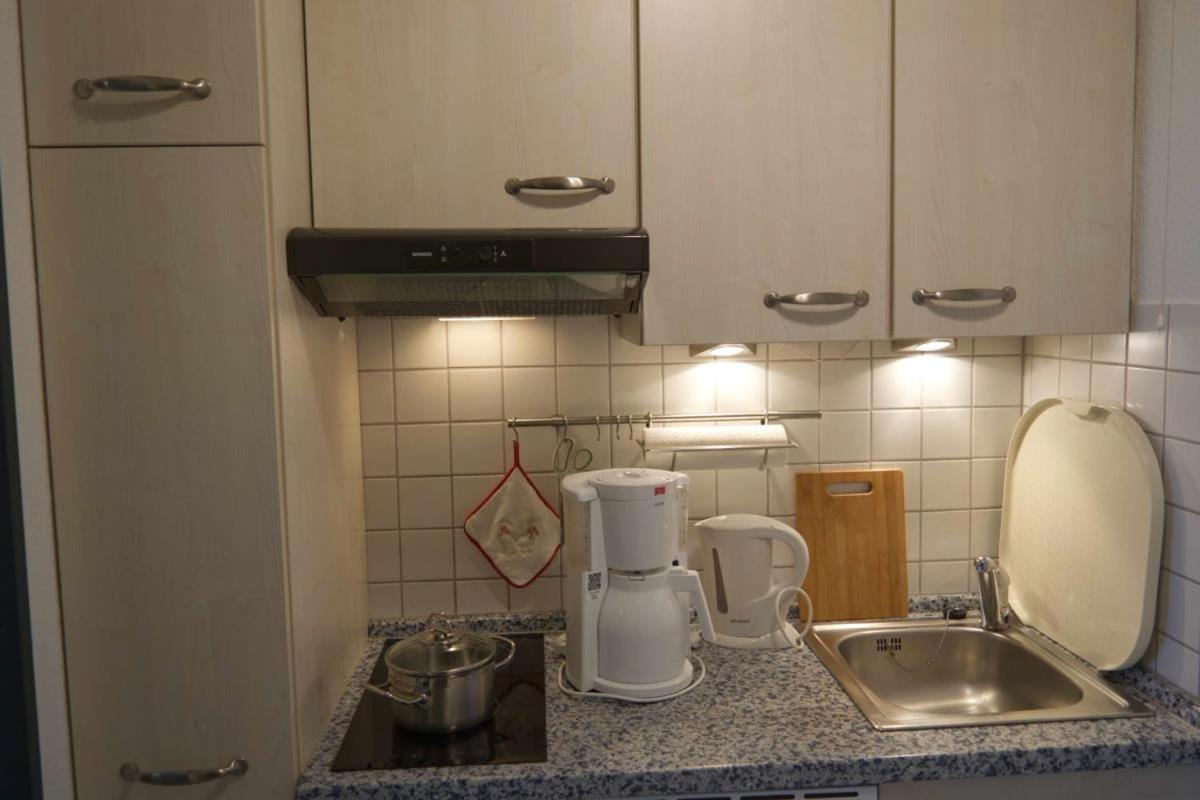 Inselblume 80 - Gemuetliche Ferienwohnung, Blick Auf Die Fehmarnsundbruecke Burgtiefe auf Fehmarn エクステリア 写真