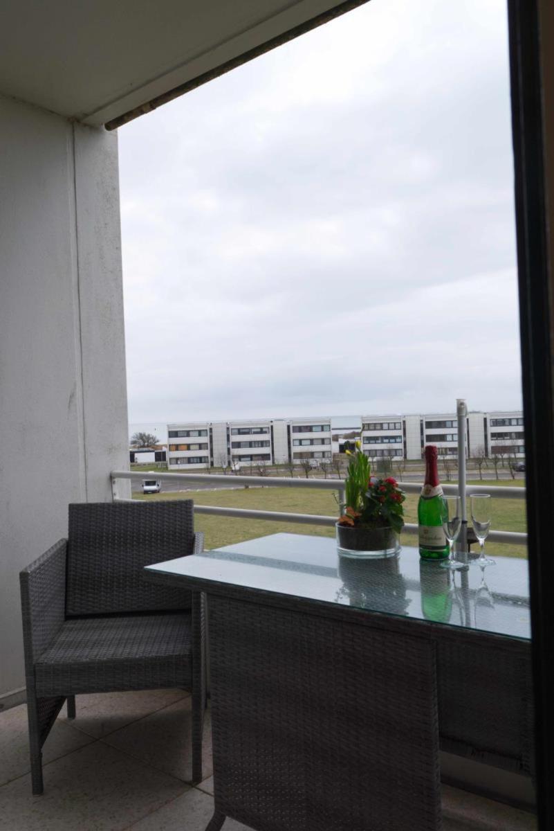 Inselblume 80 - Gemuetliche Ferienwohnung, Blick Auf Die Fehmarnsundbruecke Burgtiefe auf Fehmarn エクステリア 写真
