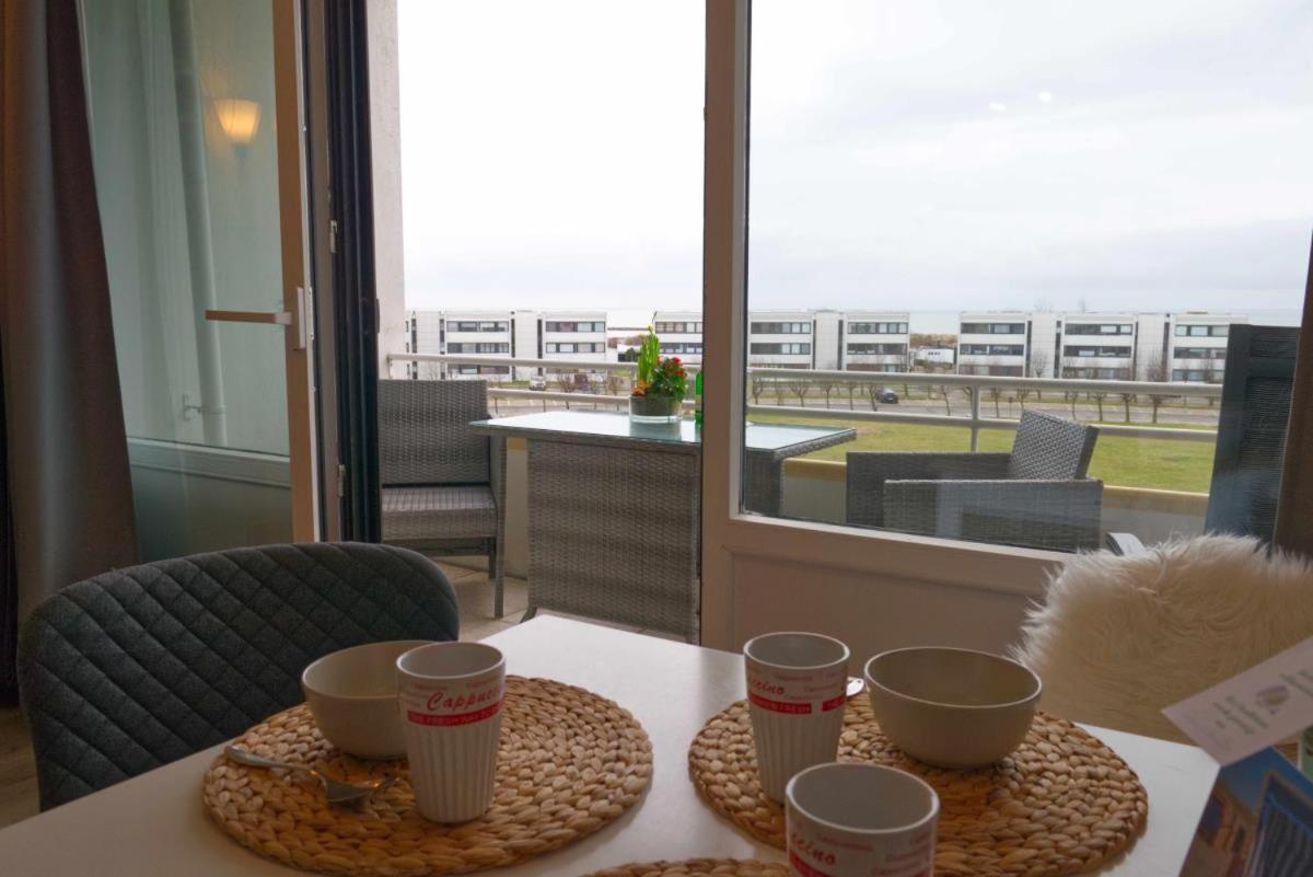 Inselblume 80 - Gemuetliche Ferienwohnung, Blick Auf Die Fehmarnsundbruecke Burgtiefe auf Fehmarn エクステリア 写真